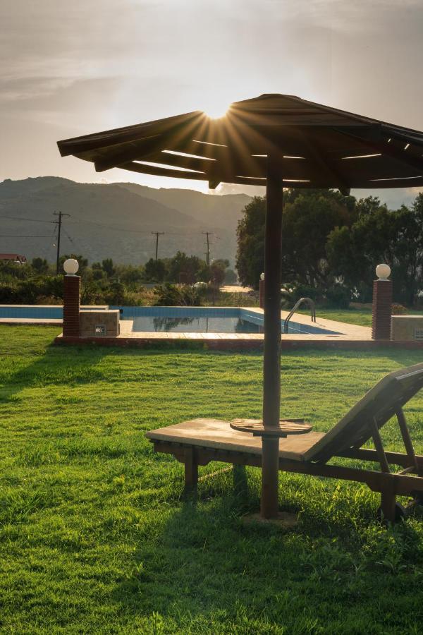 Arion Hotel Kolimvarion Bagian luar foto