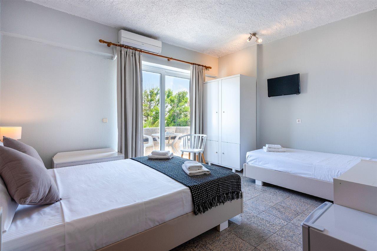 Arion Hotel Kolimvarion Bagian luar foto